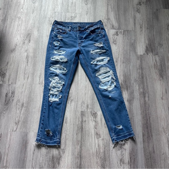 American Eagle Outfitters Jeans Tomgirl Ripped Blue Ankle Denim Pants Size 6 R - Picture 1 of 7